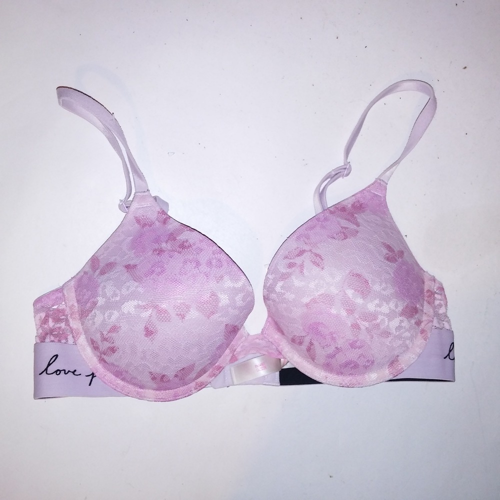 Victoria Secret PINK Bra 32C Wear Everywhere Push Up Leopard Lace Purple